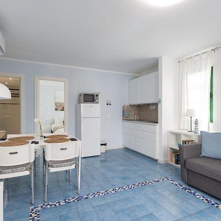 20 Metres From The Sea In Puerto De Mogan Apartment Exterior photo